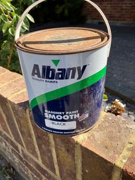 Photo of free Masonry paint and emulsion (Hove BN3) #1