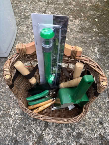 Photo of free Basket with garden things (Heaton NE6) #1