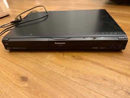 Photo of free Panasonic DMR-EX768EBK DVD Recorder (Crookes S10) #1