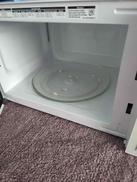 Photo of free Microwave oven (Cupertino/Saratoga border) #2