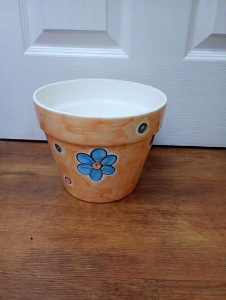 Photo of free Ceramic decorated flower pot (nr big Sainsburys A4 SL1) #1