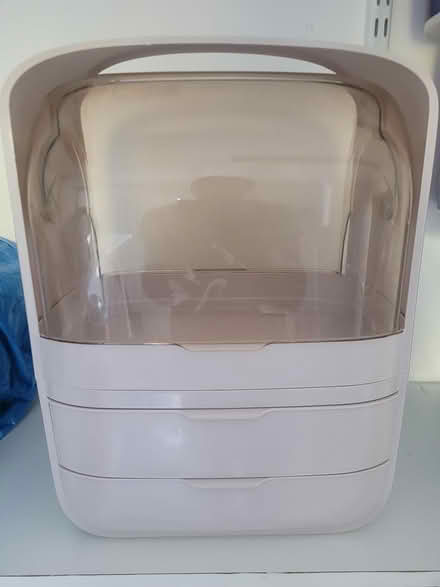 Photo of free Make up case for desk (South harrow HA2) #1