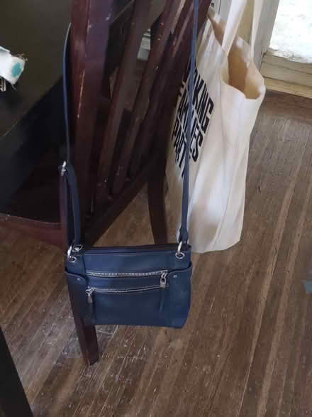 Photo of free Purse (Vallejo) #1