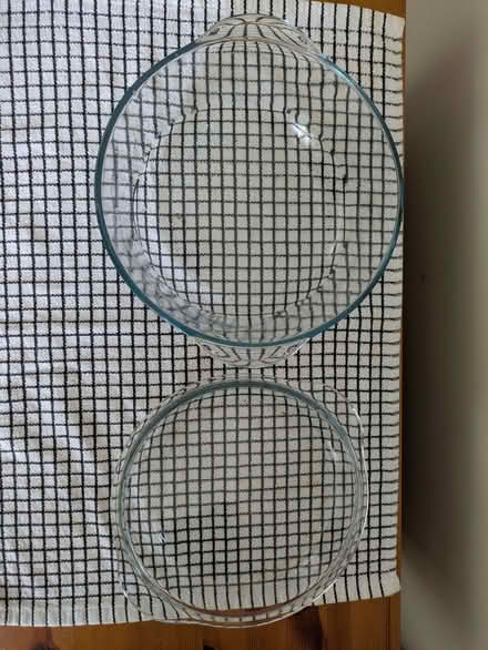 Photo of free Large glass casserole dish with lid. (Galashiels TD1) #2