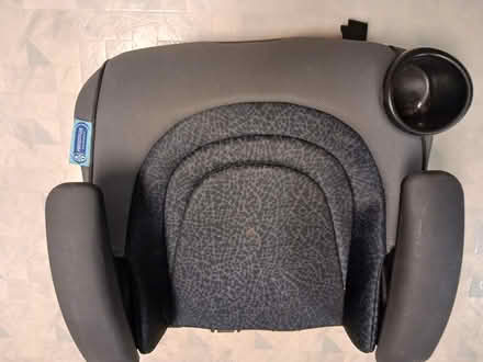Photo of free Car booster seat (Farmington) #1