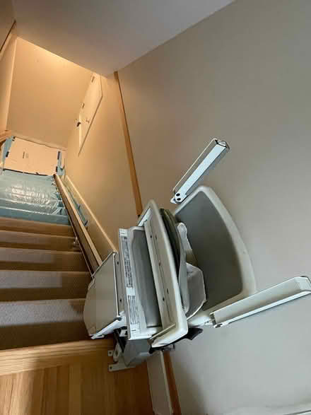 Photo of free Electric Chair Lift (Kerrisdale) #1