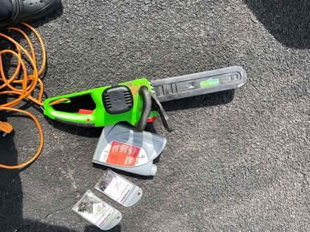 Photo of free 40cm mains chainsaw (Groby LE6) #2