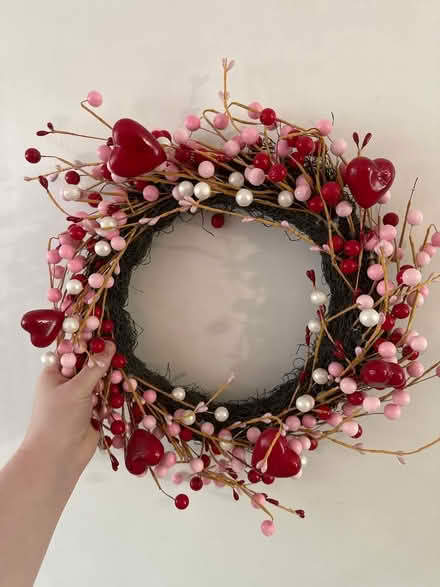 Photo of free Red&pink decorative item (Greater Leys OX4) #1
