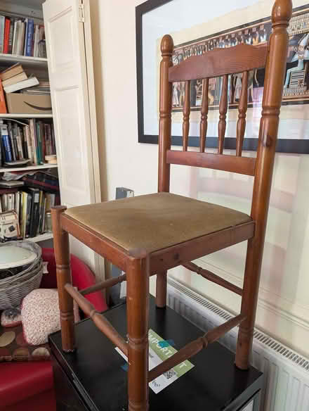 Photo of free 3x dining room chairs (Hyson Green NG7) #1