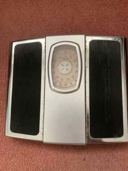 Photo of free Analogue bathroom scales (Emsworth PO10) #1