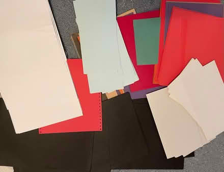Photo of free Construction paper (Laurelhurst, 1 mi s of uvill.) #1