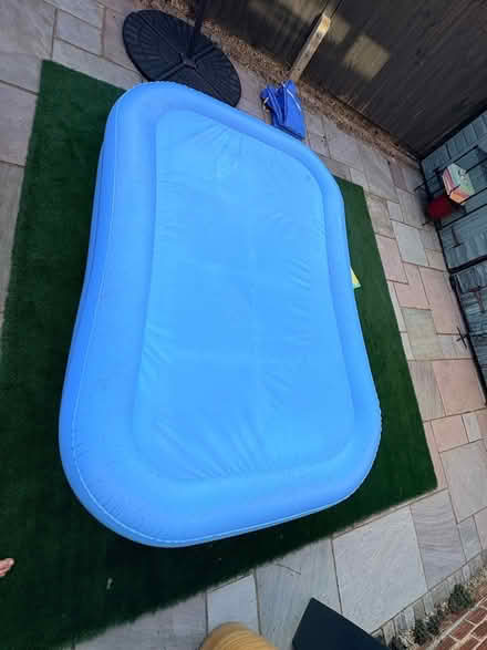 Photo of free Inflatable Splash Pool (Byfleet KT14) #3