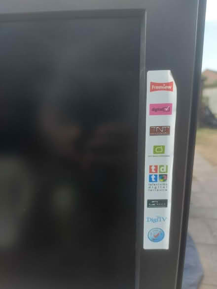Photo of free Non smart TV (Bitterne SO19) #3