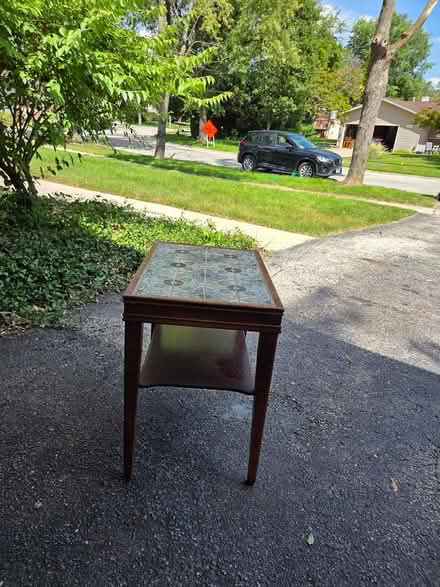 Photo of free Side table (Woodridge) #3