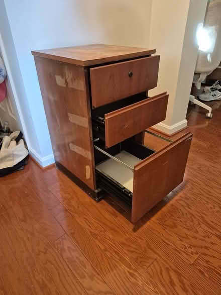 Photo of free File cabinet (4 seasons in Dumfries,VA) #1