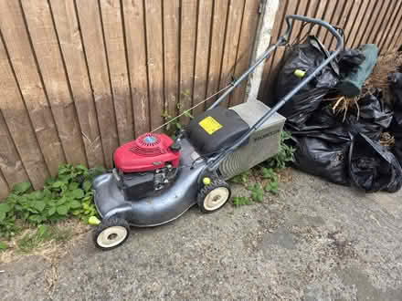 Photo of free Lawn mower (Sidcup DA15) #2