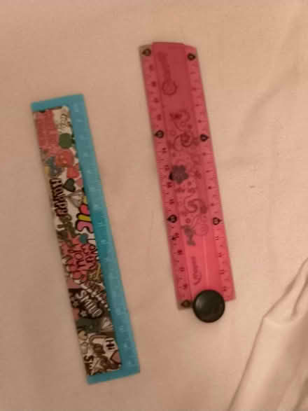 Photo of free Highlighter and rulers (Southend SS2) #2