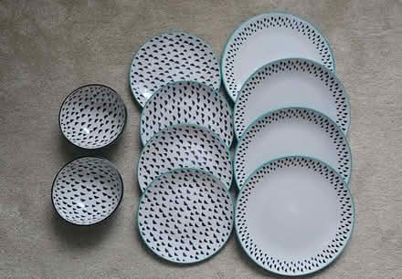 Photo of free Plates and dishes (BH24 Ringwood) #2