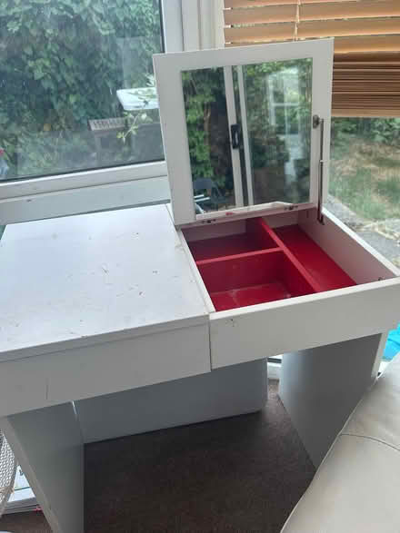 Photo of free Bedroom Desk (Knaresborough HG5) #2