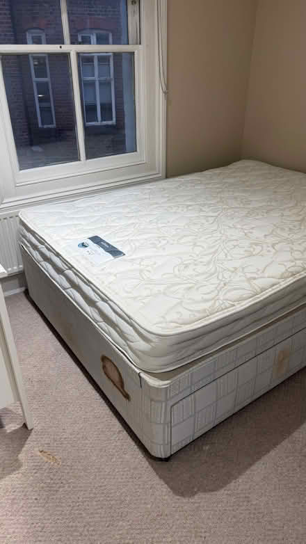 Photo of free Double divan bed and mattress (Lavender Hill SW11) #1
