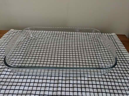 Photo of free Large glass roasting dish. (Galashiels TD1) #1