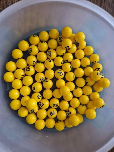 Photo of free 88 numbered plastic balls (Acton W3) #1