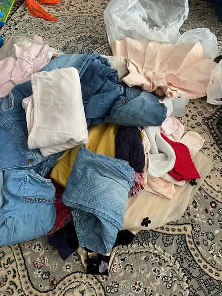 Photo of free Bag of Girls Clothes (Bow E3) #2