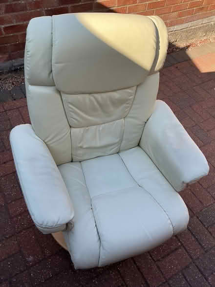 Photo of free Cream Bonded Leather Swivel Recliner Chair (Parson's Heath CO4) #1
