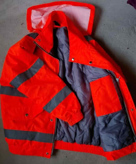 Photo of free HI-vis orange jacket (Alvaston DE24) #2