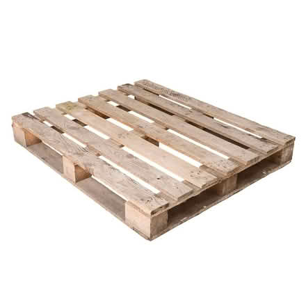Photo of free pallets pickup immediately at sw40at (Clapham SW4) #1