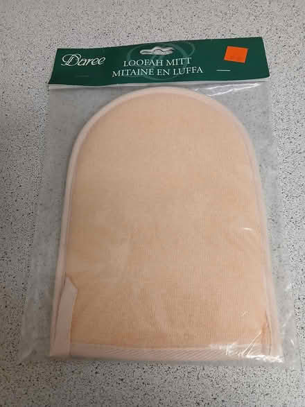 Photo of free Loofah mitt (Meadowvale and 401 area) #2