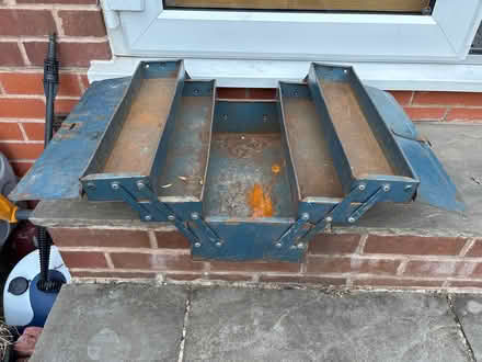 Photo of free Tool box (B437la) #1