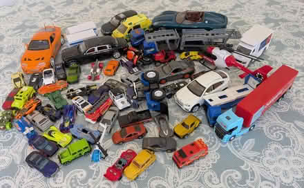 Photo of free Box of assorted toy vehicles (Barming Heath ME16) #1