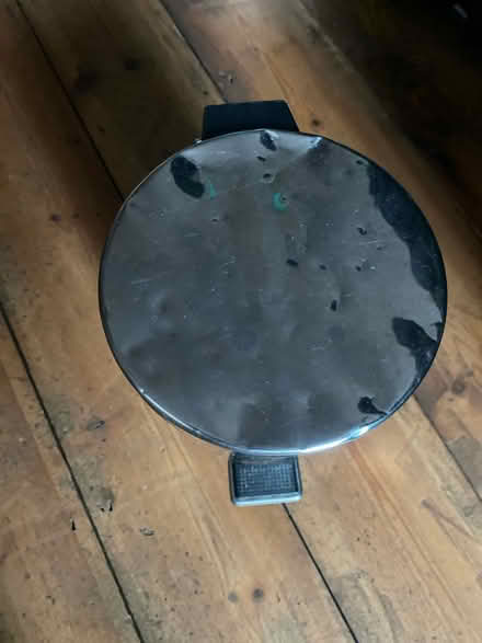 Photo of free Small Bathroom Pedal Bin (Wanstead E11) #2