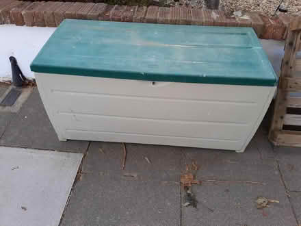 Photo of free Storage box and paint (Tarring west worthing BN13) #1
