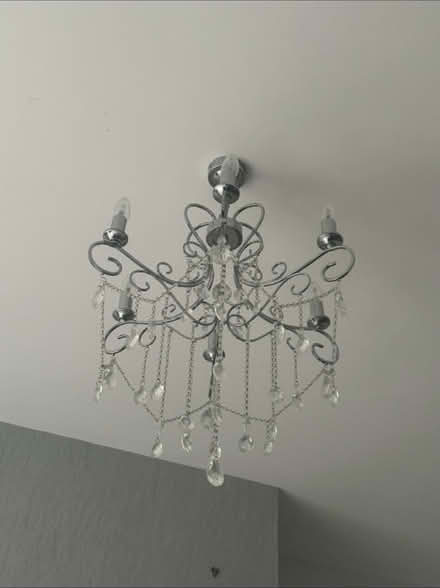 Photo of free 3 chandeliers/ lights (Ig10 3au) #3