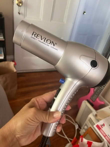 Photo of free Blow dryer (Winter Hill) #1