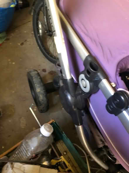 Photo of free I candy jogger carrycot and buggy (Woodbridge IP12) #3