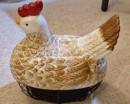 Photo of free Pot chicken and gift basket (Addlestone KT15) #2