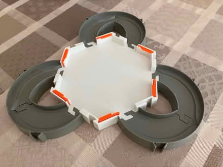 Photo of free Hexbug tracks (Strawberry Hill TW2) #2