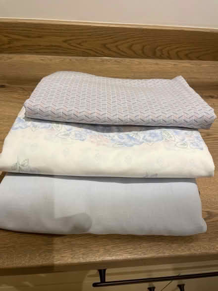 Photo of free Single size quilt covers (St Albans AL3) #1