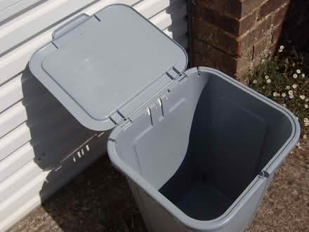 Photo of free grey kitchen rubbish bin (Durrington BN13) #2