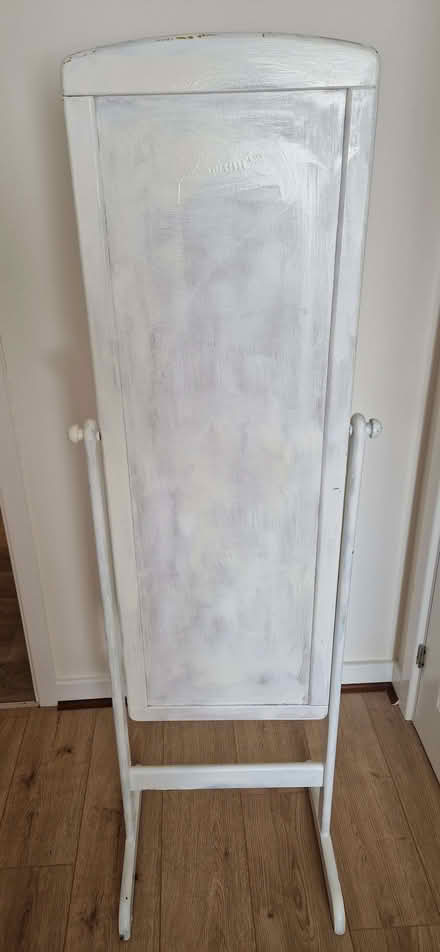 Photo of free Full length standing mirror (Arle GL51) #4
