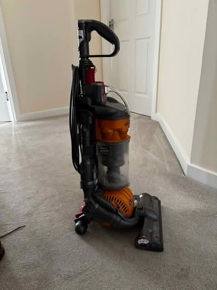 Photo of free Dyson vacuum cleaner (Newhaven EH6) #1