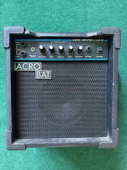 Photo of free Small amp. Guitar/microphone (bognor regis PO22) #2