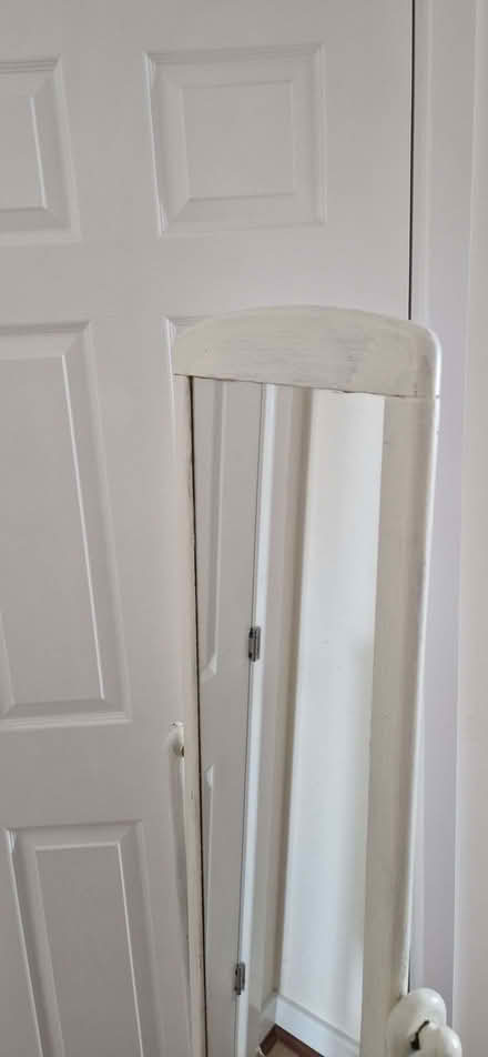 Photo of free Full length standing mirror (Arle GL51) #3
