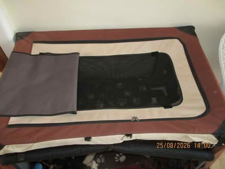 Photo of free Cheeko Foldable Pop Up Dog Crate (Wyke BD12) #3
