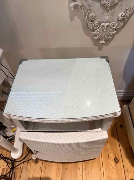 Photo of free White Lloyd Loom Side Table Bedroom Furniture (Brock Hill RG42) #4