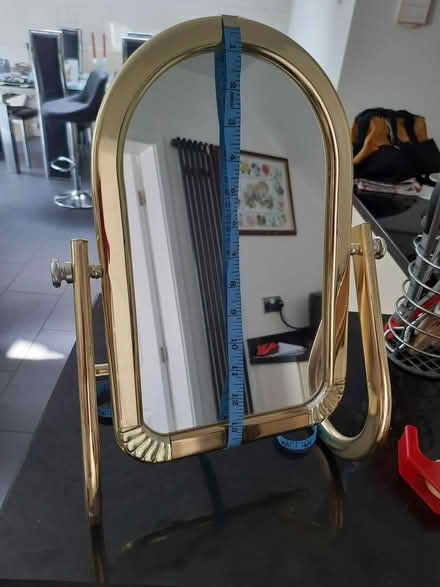 Photo of free Mirror (B90 4st) #2