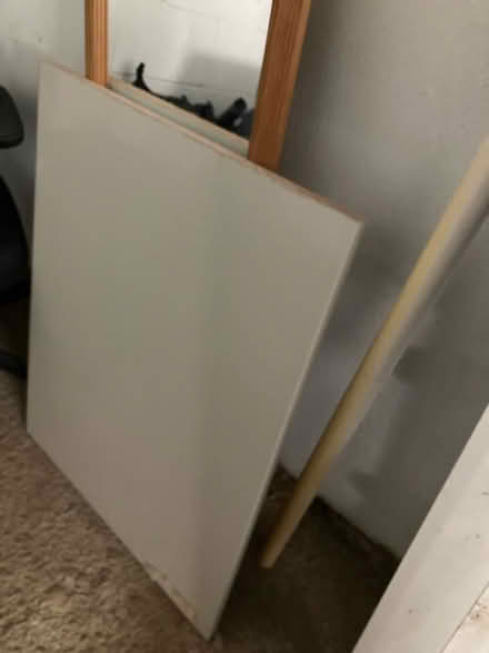 Photo of free Work top (Southwark Park Rd SE16) #1